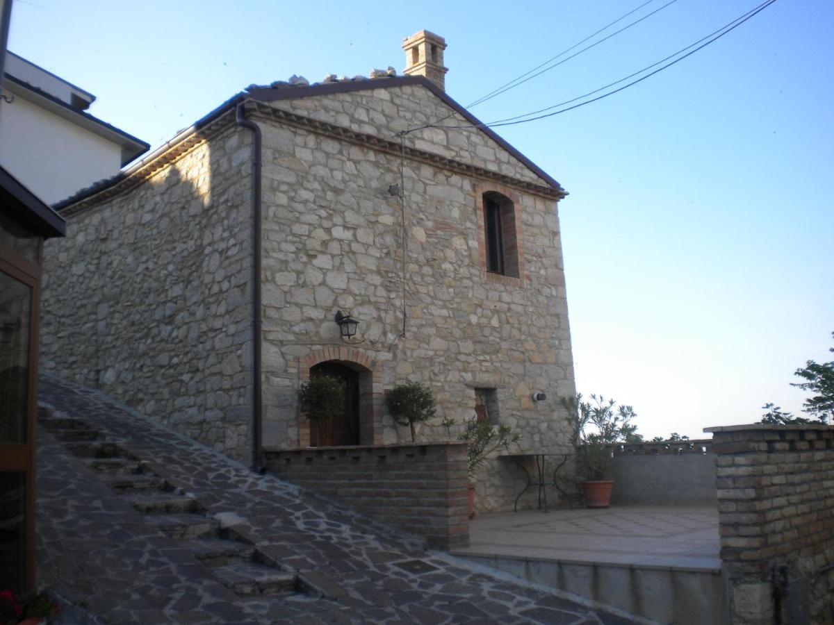 B&B Casa Letizia Montemitro Buitenkant foto